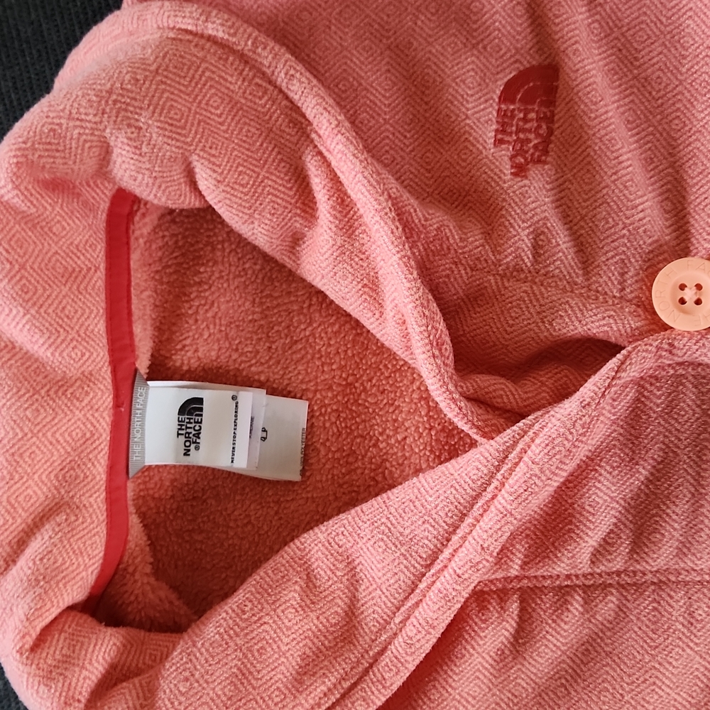 Northface pullover - Picture 3 of 5